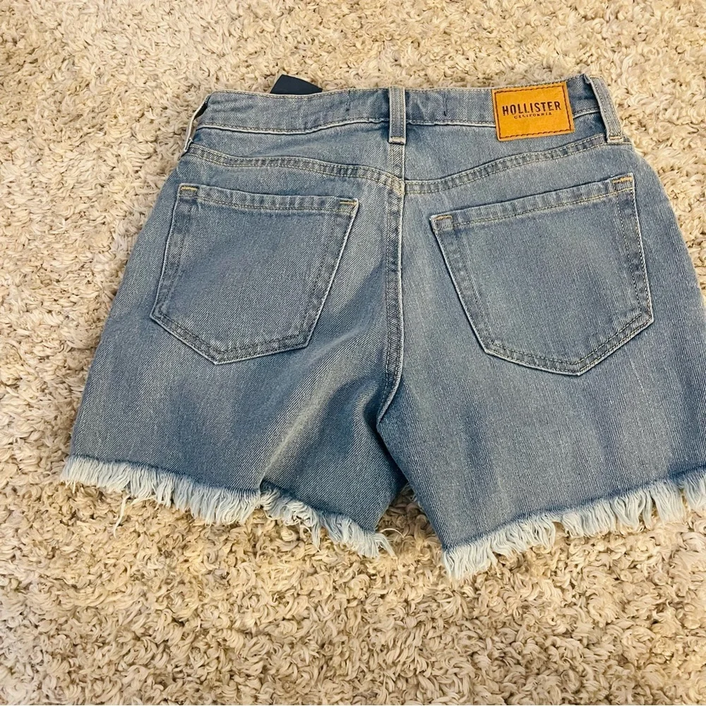 Hollister Ultra High-Rise Mom Denim Shorts NWT - Picture 8 of 10